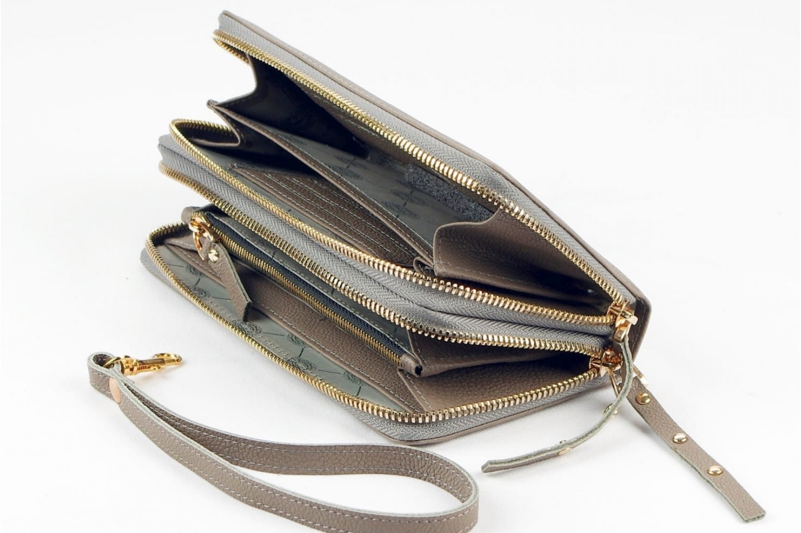 Ādas maks Modelis 303 EL-4-7_GL